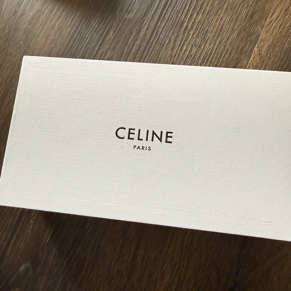 Celine CL40238U Sunglasses - Picture 2 of 10